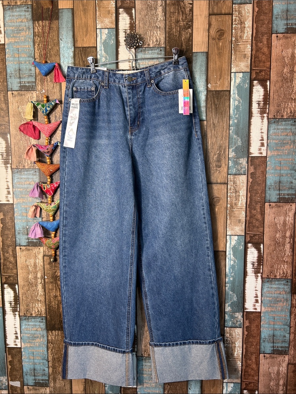 Tinseltown Relaxed Wide-Leg high waisted Jeans